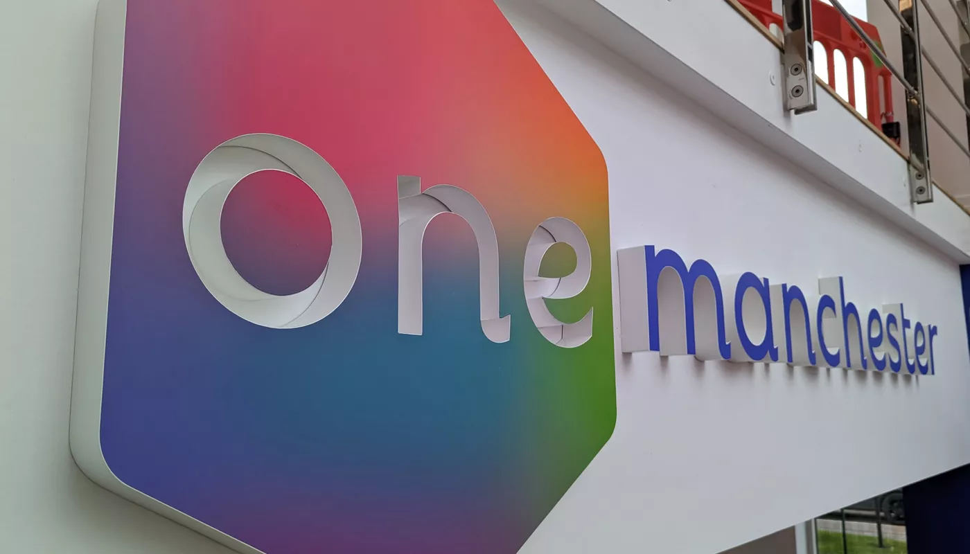 Wall canvas at One Manchester